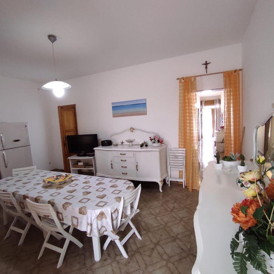 Casa Vacanze Sonia Torre Lapillo Dış mekan fotoğraf