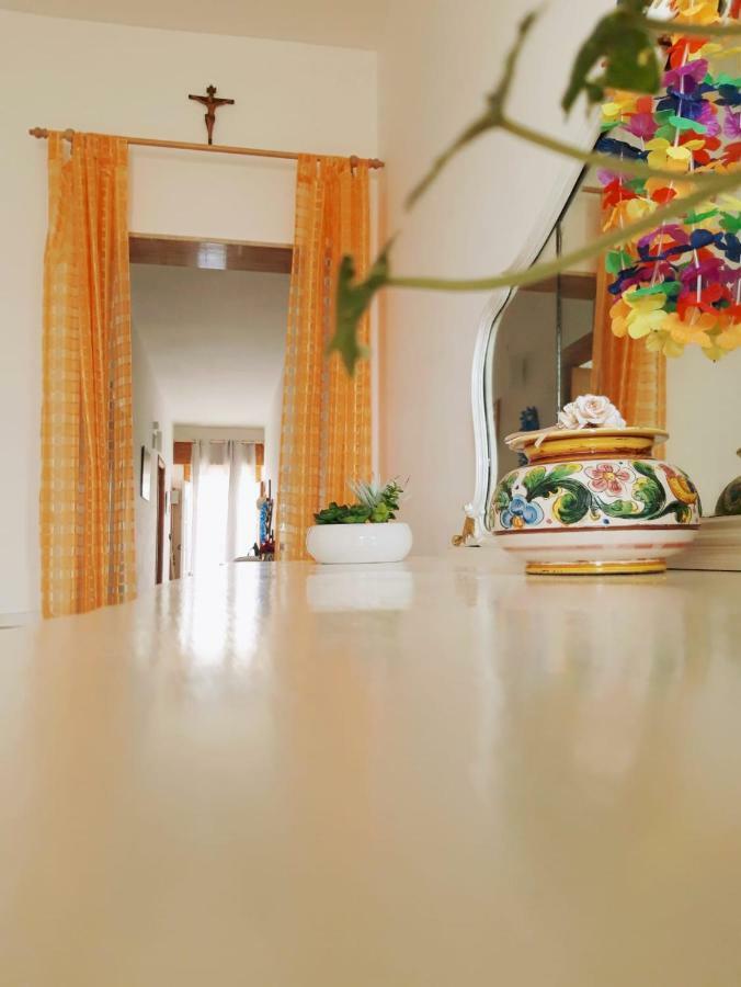 Casa Vacanze Sonia Torre Lapillo Dış mekan fotoğraf
